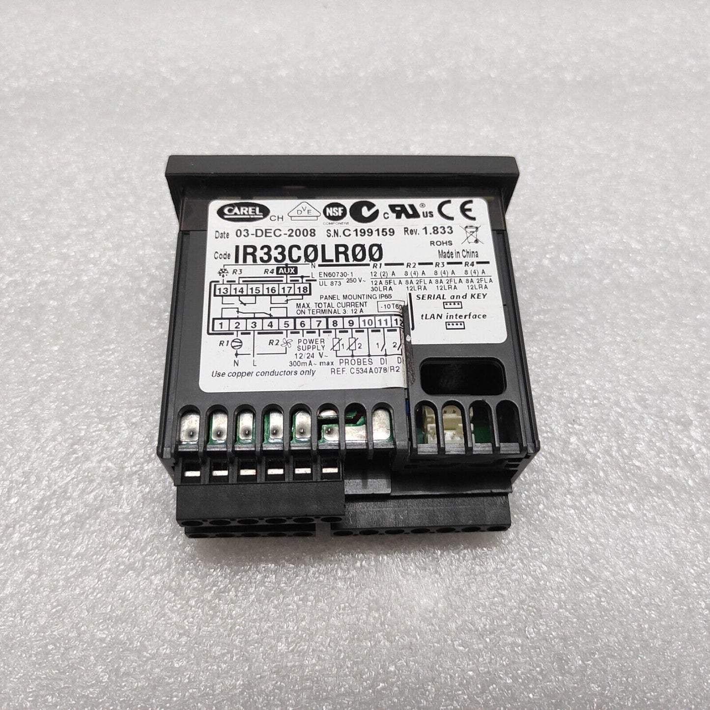 CAREL IR33C0LR00 REFRIGERATION DIGITAL TEMPERATURE CONTROLLER