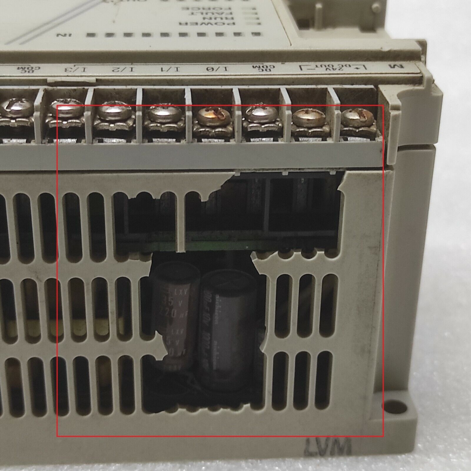 ALLEN BRADLEY MICROLOGIX 1000 CAT 1761-L16BWA DAMAGED