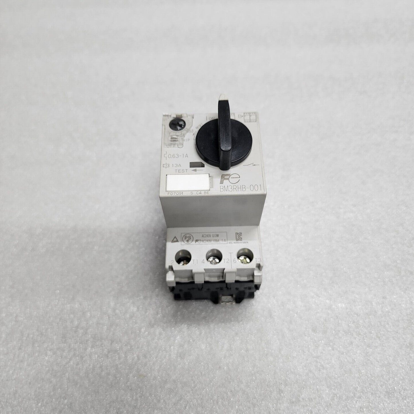 FUJI ELECTRIC BM3RHB-001 MANUAL MOTOR STARTER 0.63-1A