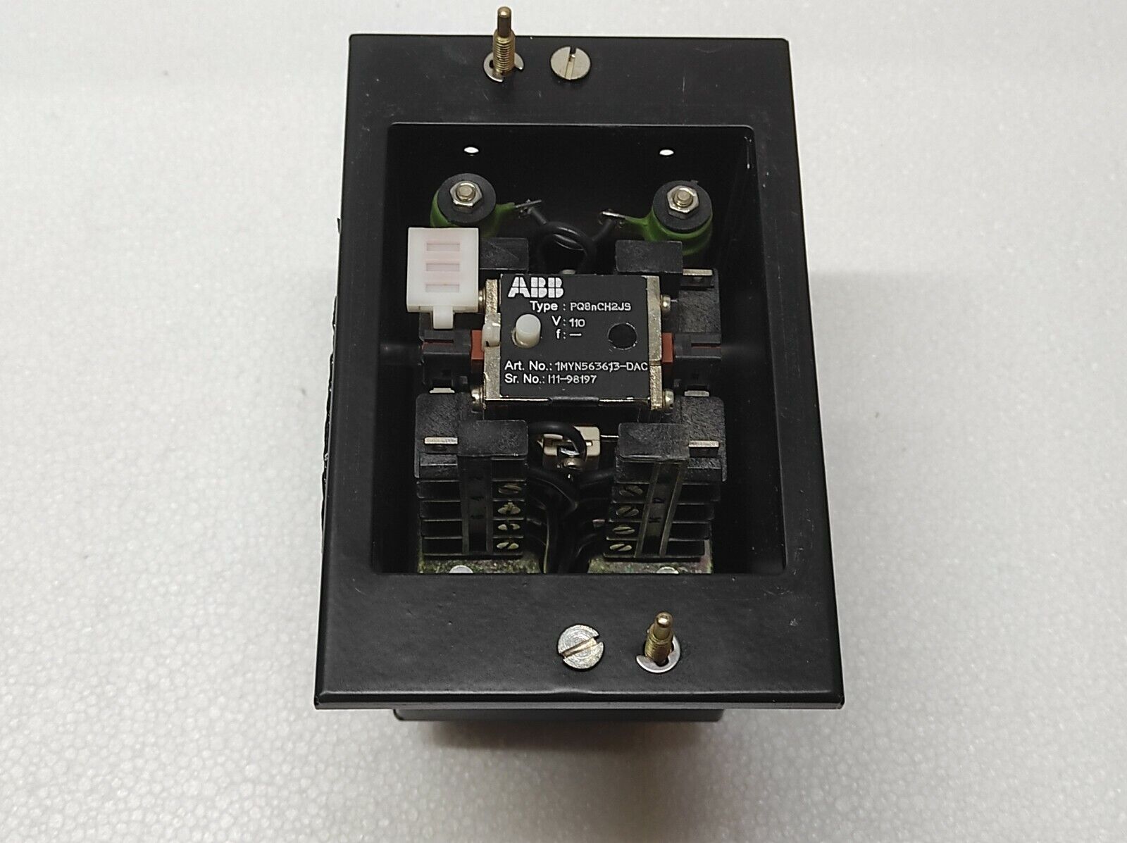 ABB PQ8NCH2JS MASTER TRIP RELAY 1MYN563613-DAC 110V