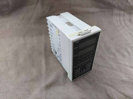 Taie FU86 Digital PID Controller FU86-301000