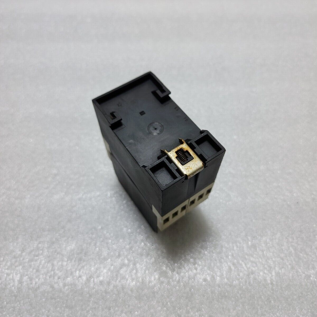 ENTRELEC SHIELE SRN CURRENT MONITORING RELAY 2.450.111.0 220-240V