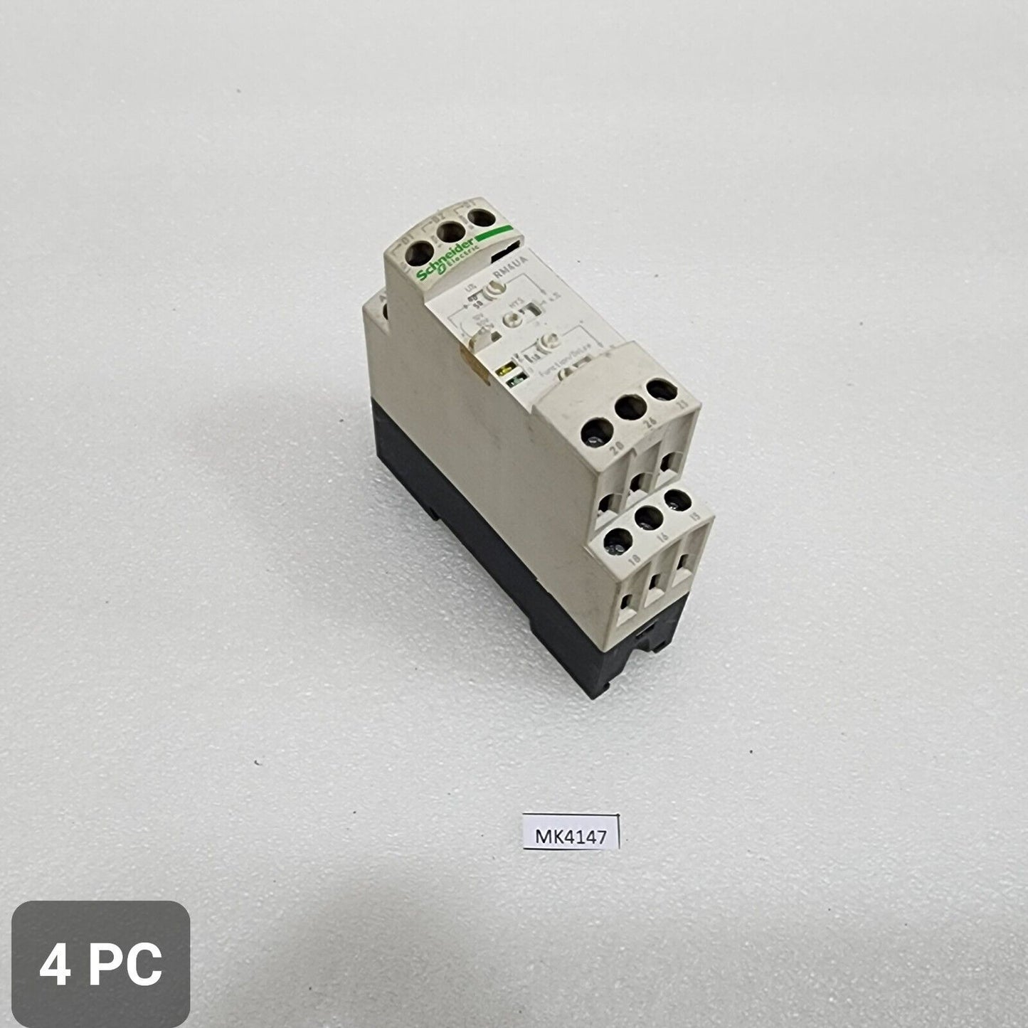 RM4UA32MW VOLTAGE MEASUREMENT RELAY 24-240VAC/DC