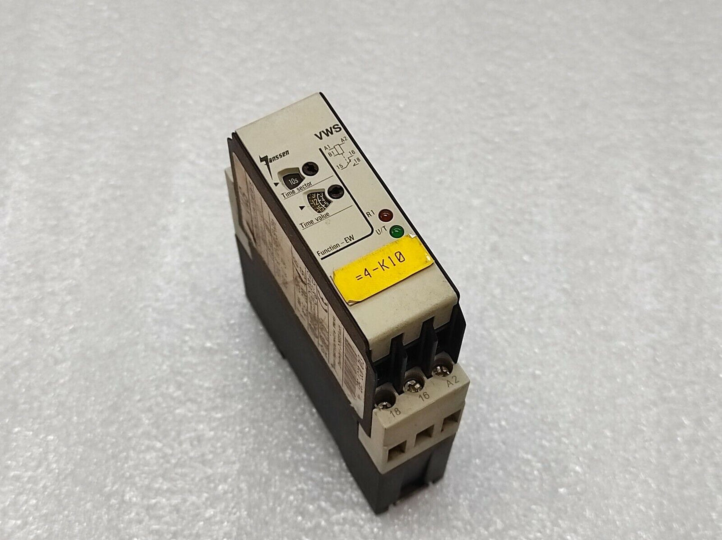 Janssen VWS Switch on Relay E09-1320-0X3 110-240VAC/24V AC-DC 0.05S - 300H