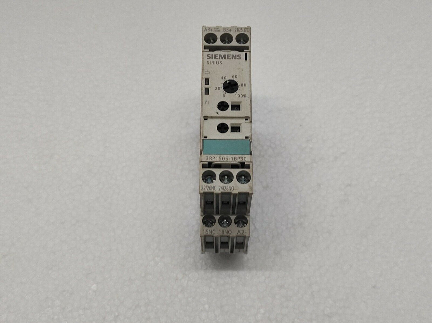 SIEMENS 3RP1505-1BP30 TIME DELAY RELAY