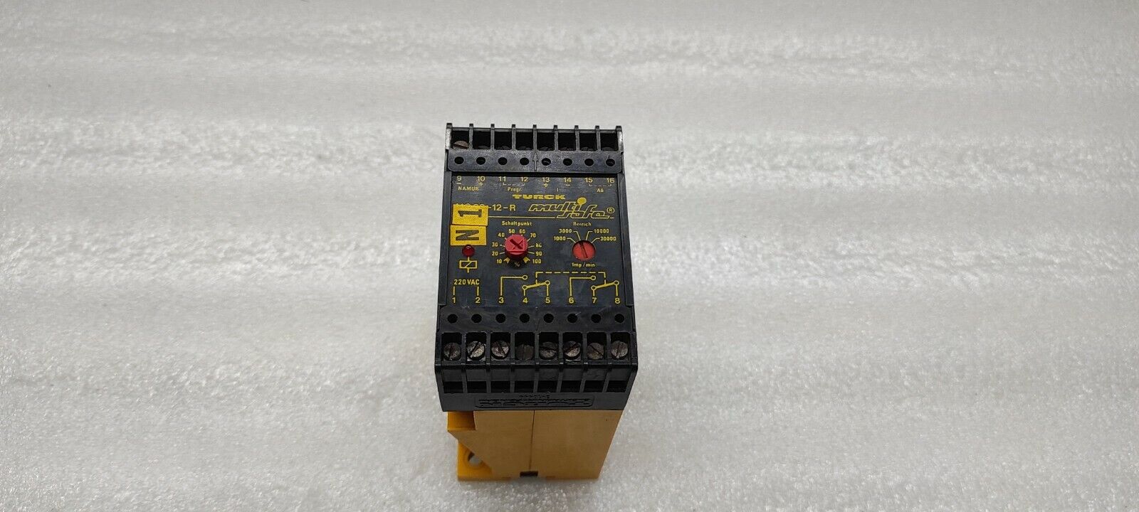 TURCK MS 22-12-R ROTATIONAL SPEED CONTROL 220VAC