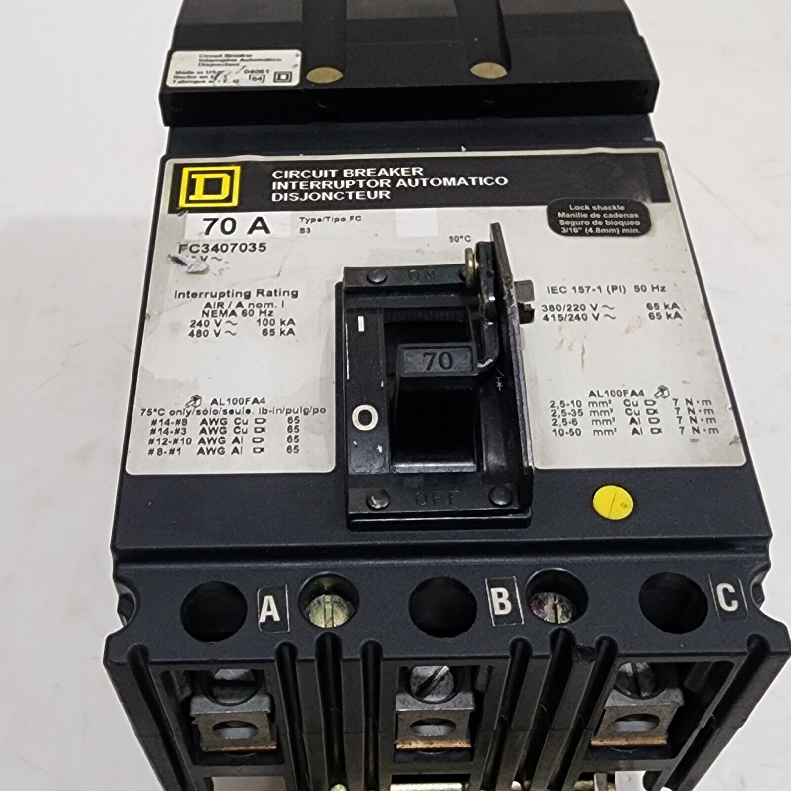 SQUARE D FC3407035 MOLDED CASE CIRCUIT BREAKER 70A 480V