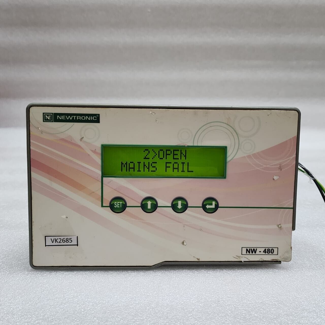 NEWTRONIC NW-480 BOD CONTROLLER V1.5A 24VDC EDGE BROKEN