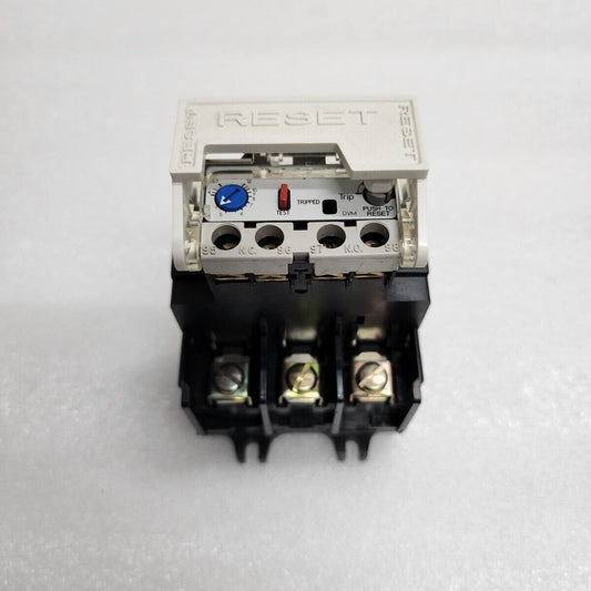 ALLEN BRADLEY CAT 592-A2FA OVERLOAD RELAY 3.7-12 A