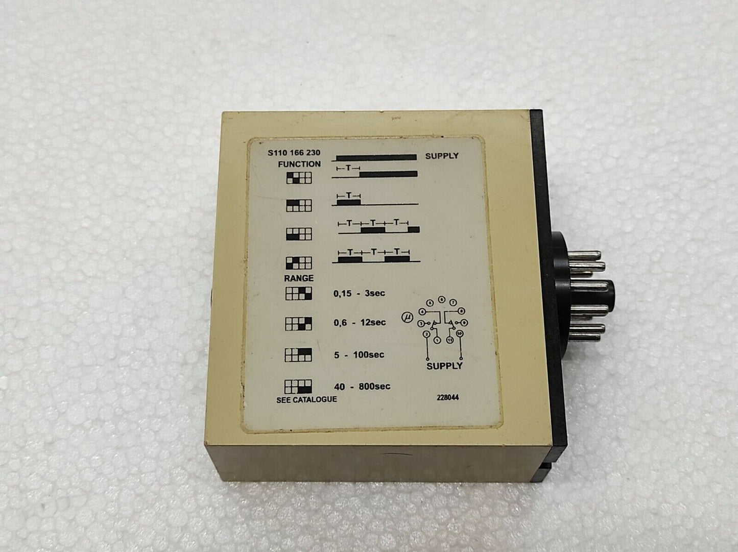 Carlo Gavazzi S 110 166 230 Combi Timer Automatic Start 230V AC S110166230
