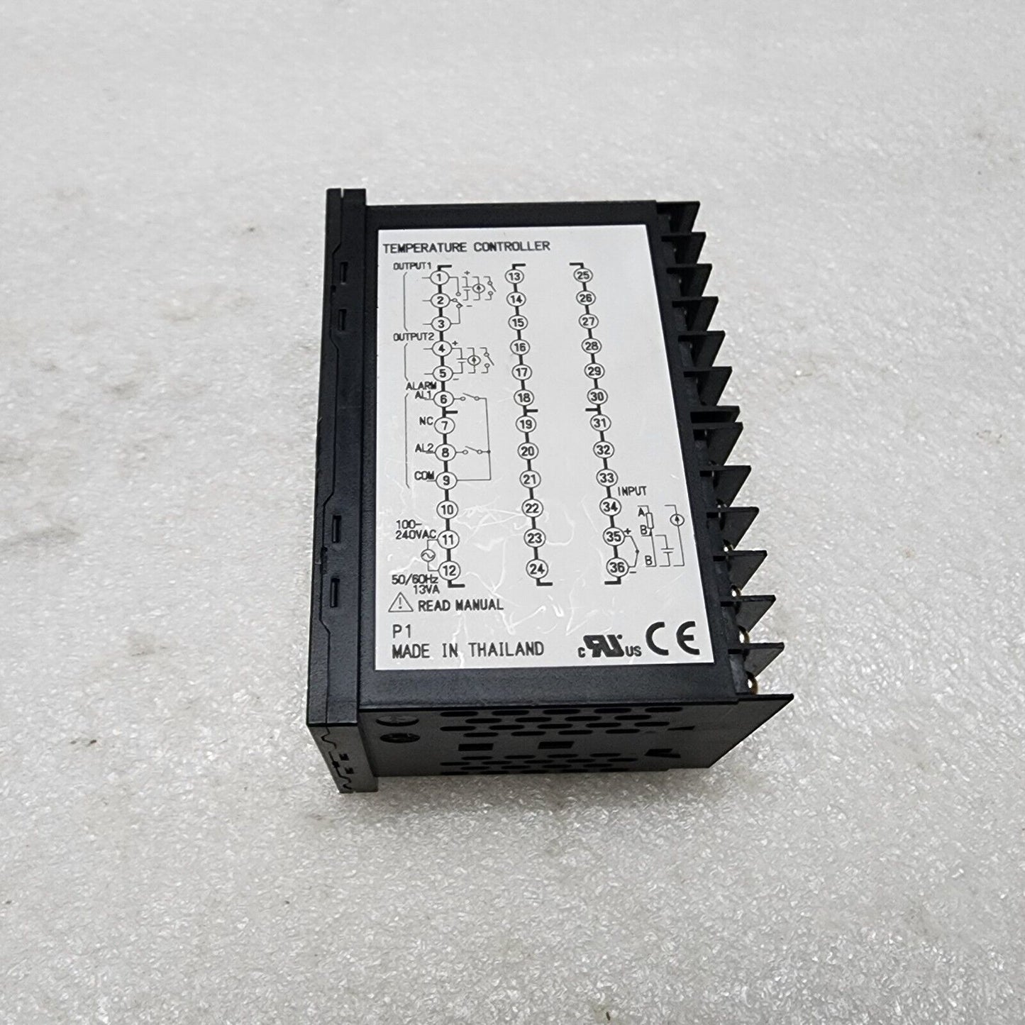 FUJI ELECTRIC PXF5AAA2-FVY00-P TEMPERATURE CONTROLLER 100-240VAC