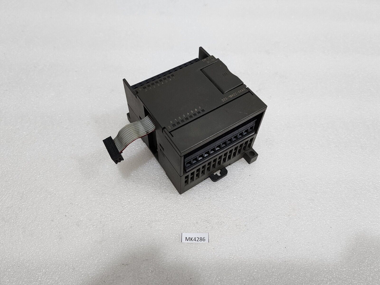 SIEMENS 6ES7 223-1BH22-0XA0 EM223 DIGITAL INPUT MODULE