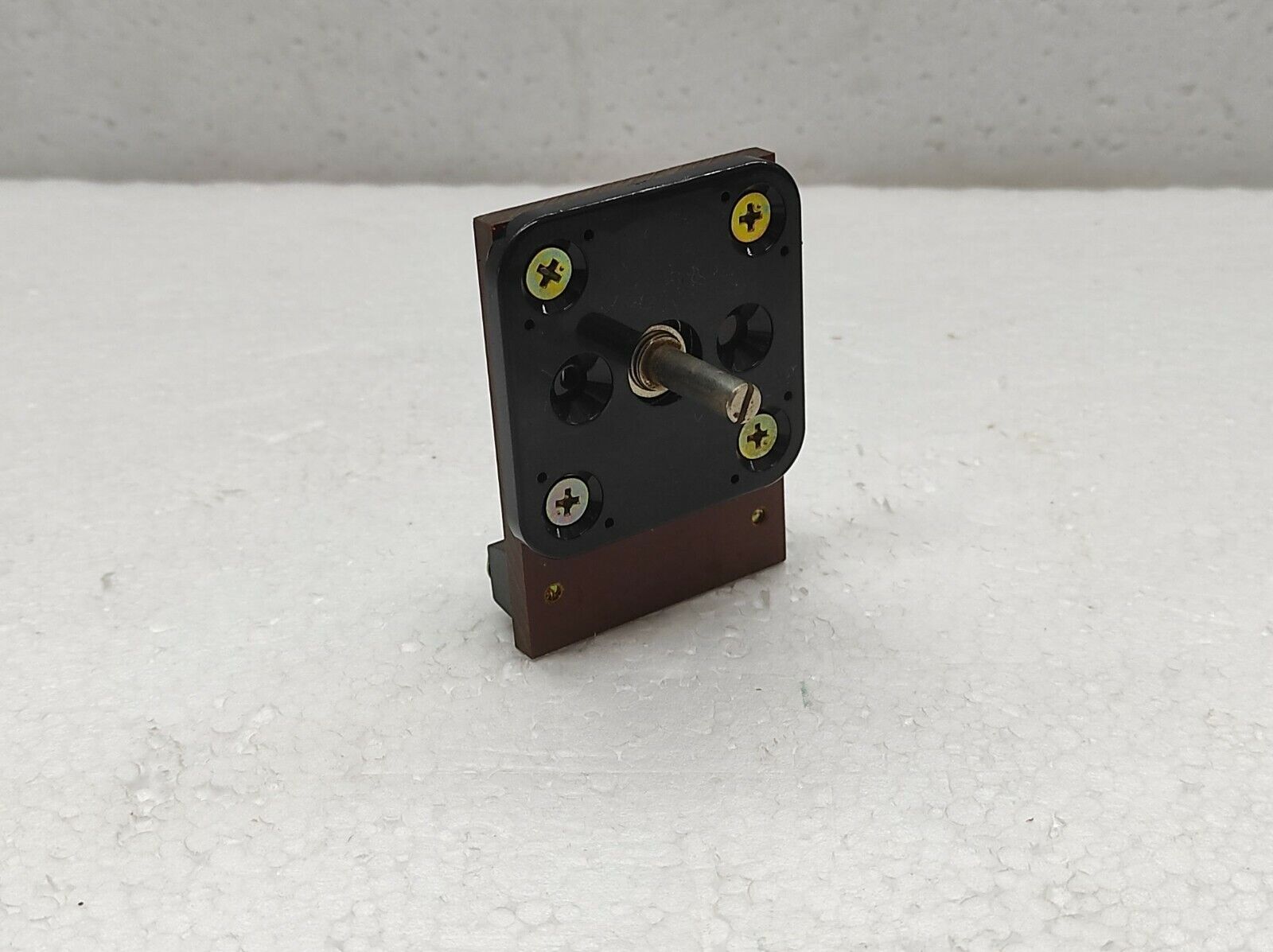 Cosmos NRV1-100 Resistor Potentiometer