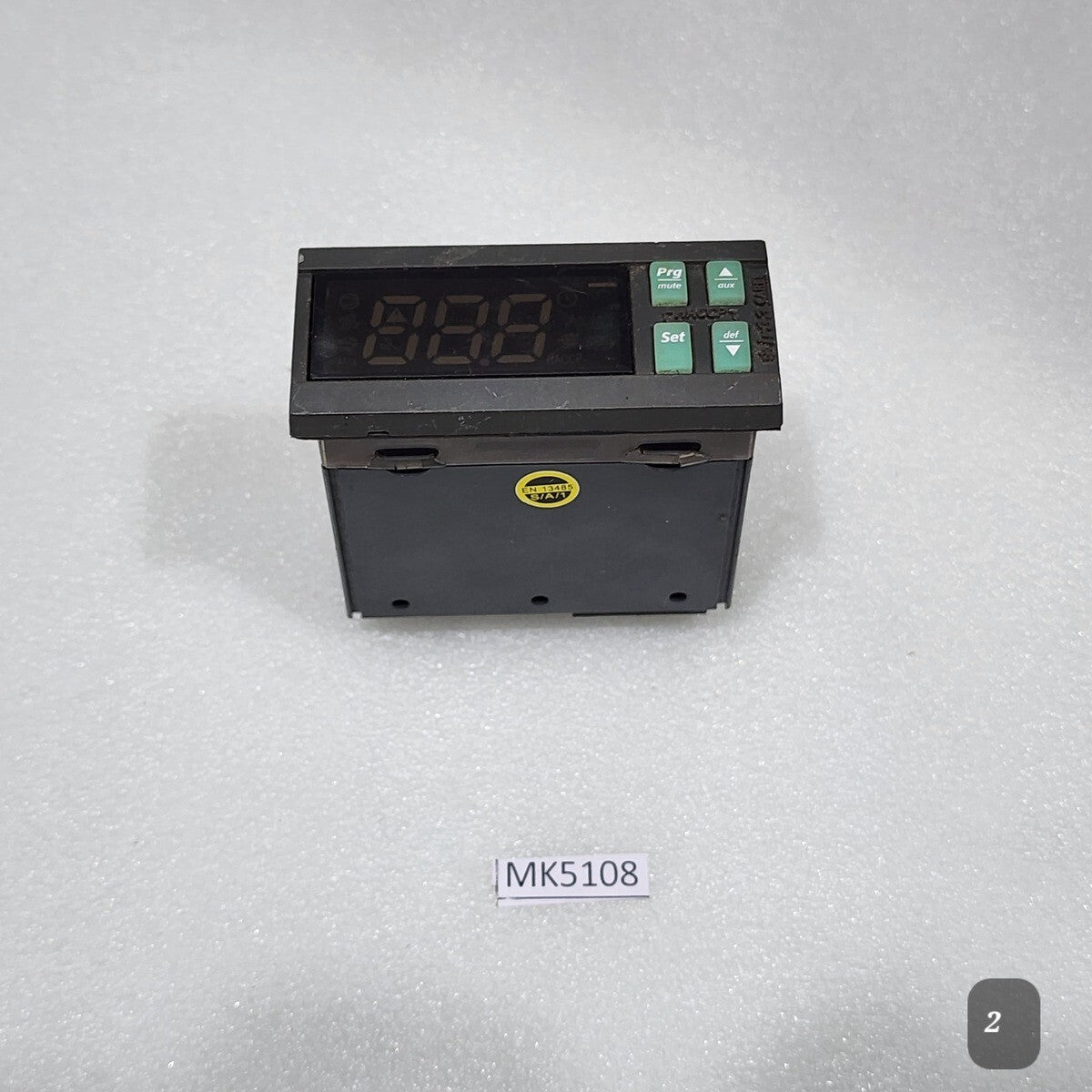 CAREL IR33C0LB00 TEMPERATURE PROCESS CONTROLLER