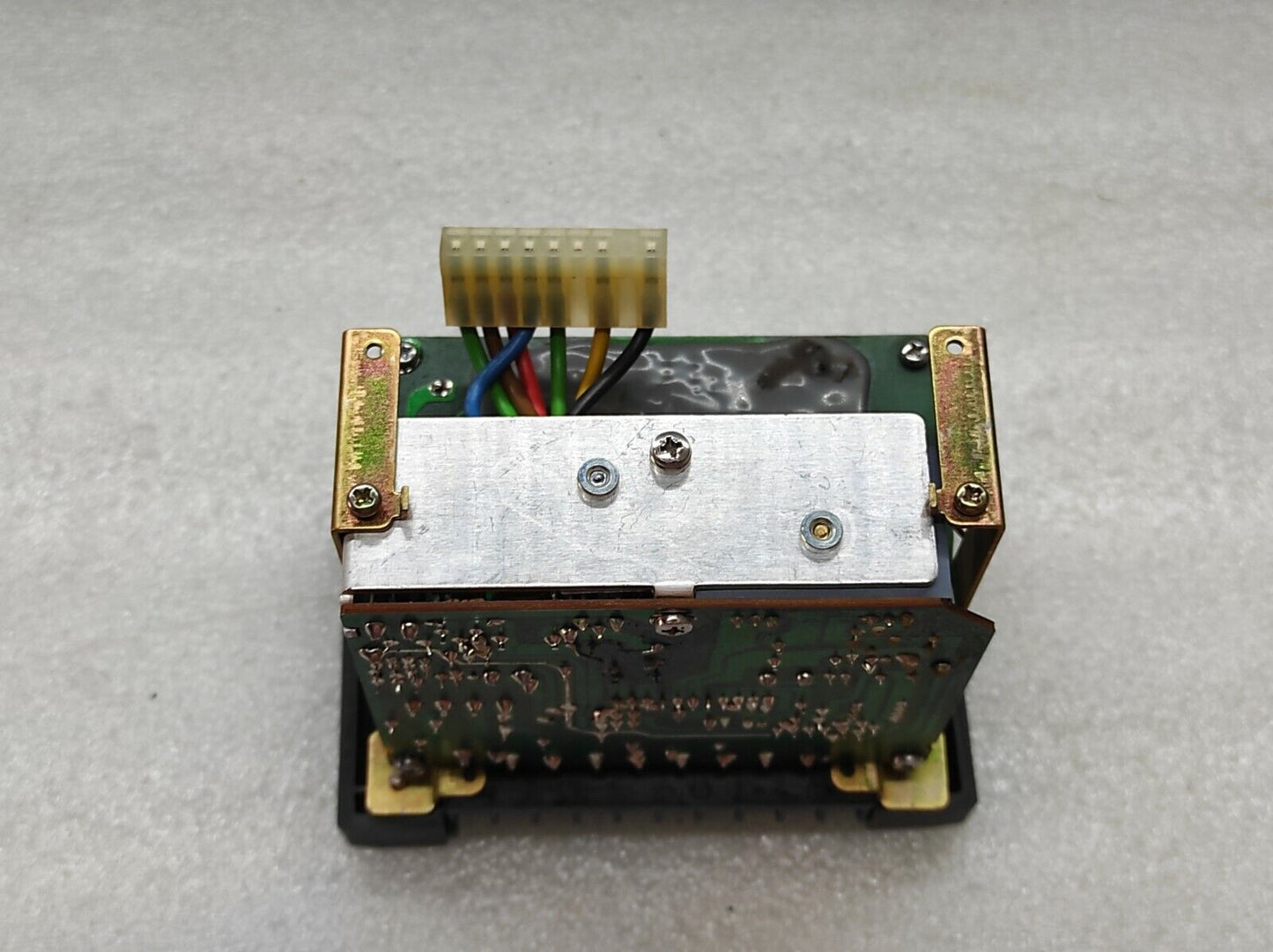 SIEMENS SIMATIC TI305-04B PROGRAMMABLE CONTROLLER UNIT 115-230V