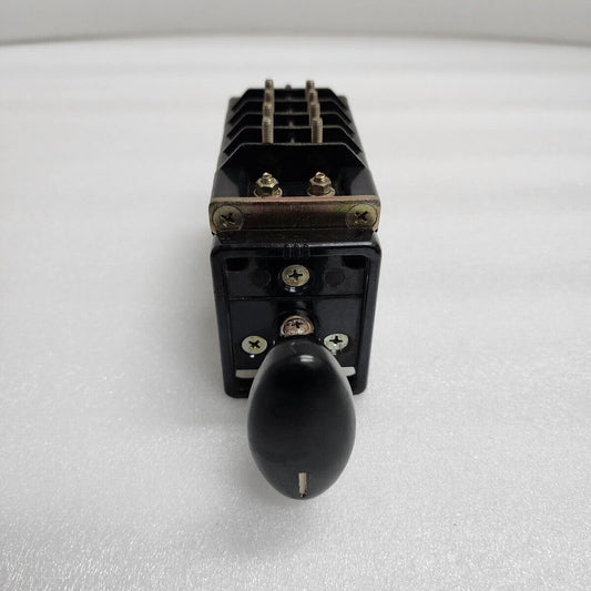 TERASAKI CD-204 CONTROL SWITCH 125-500VAC/125-250VDC