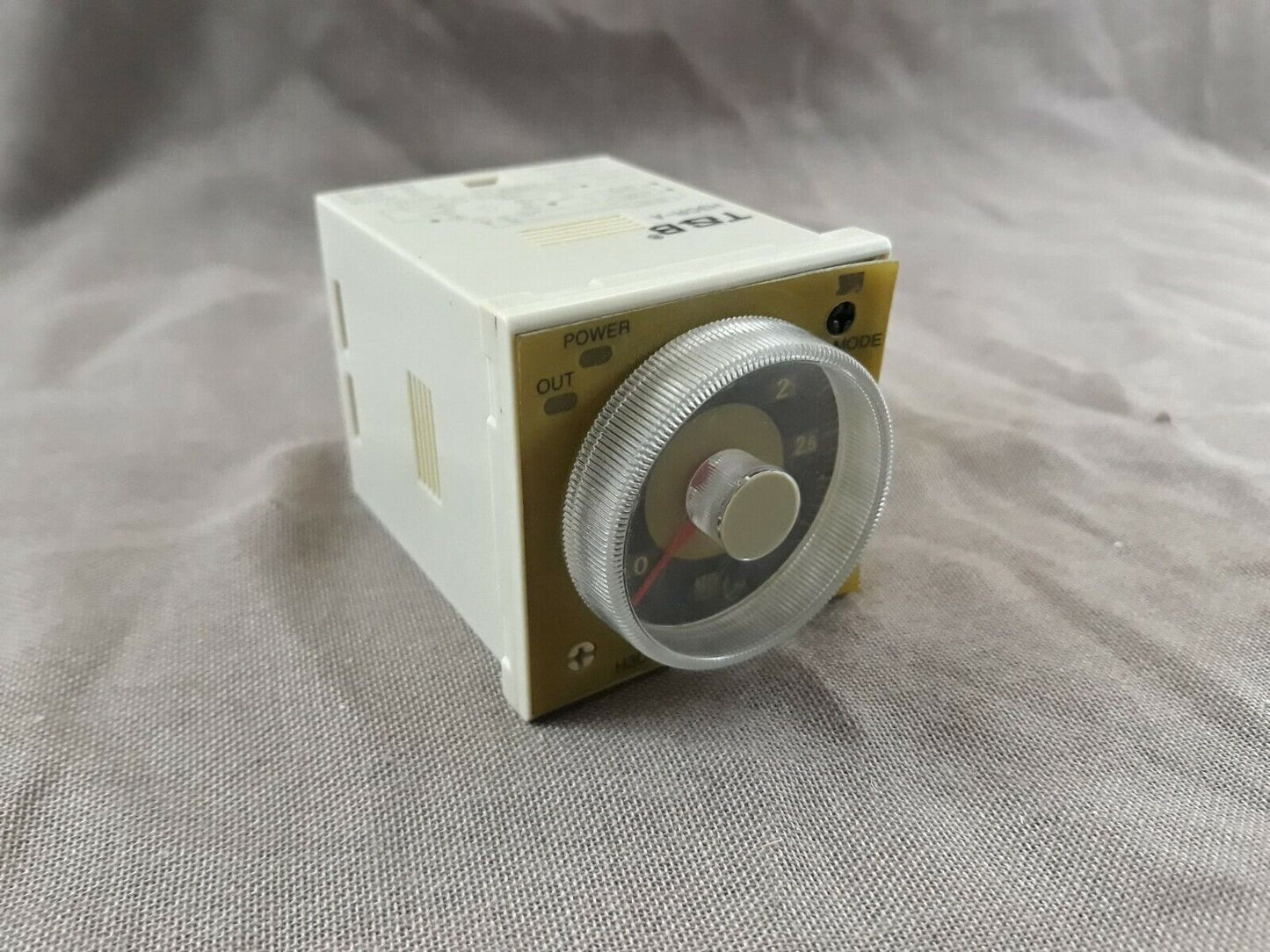 T&B H3CR-A Timer 100-240 VAC