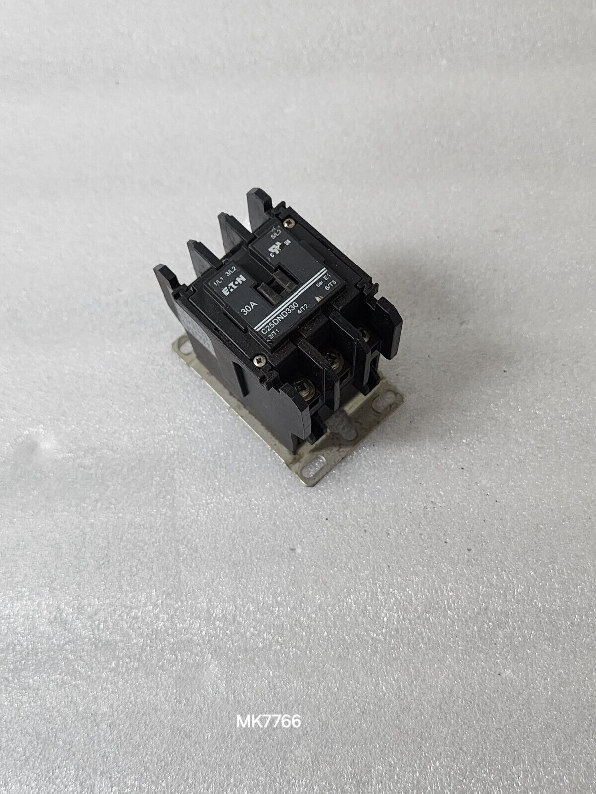 EATON C25DND330 3-POLE MAGNETIC CONTACTOR 30A 208-240V