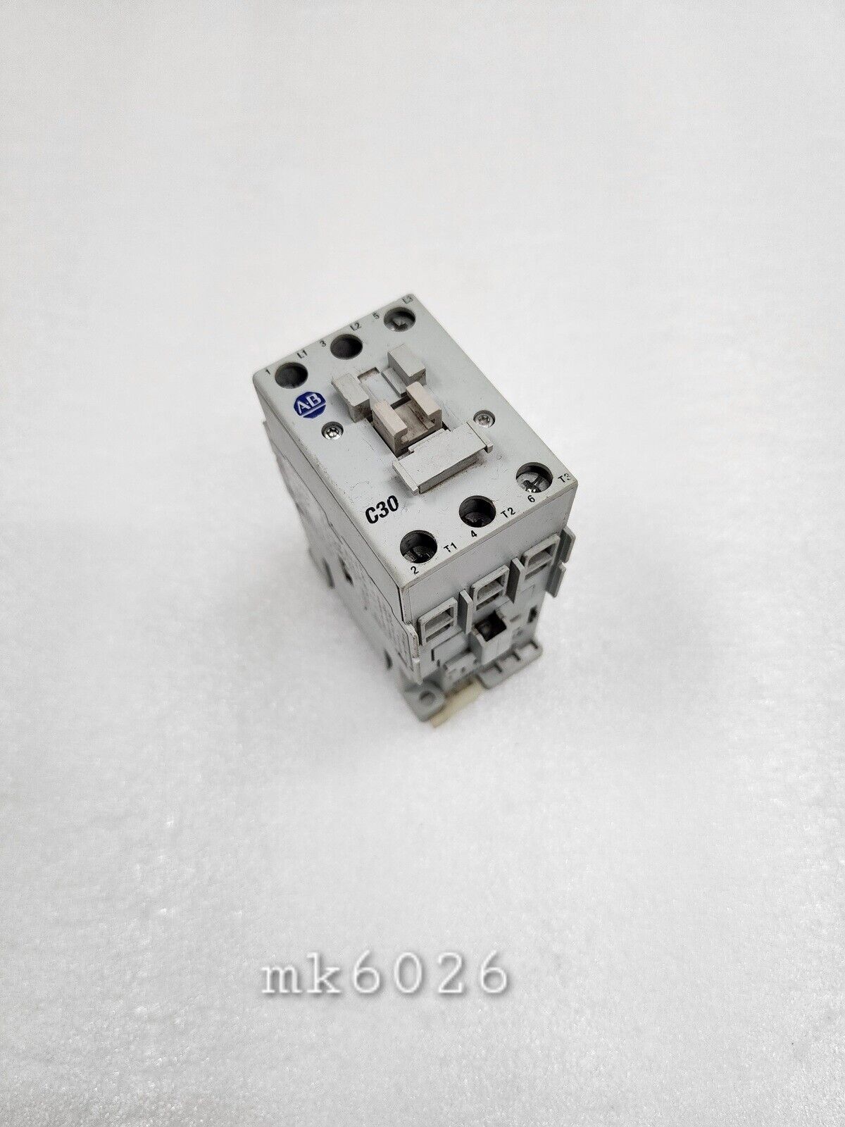 ALLEN BRADLEY 100-C30-00 SER C MAGNETIC CONTACTOR COIL VOLTAGE 24VAC