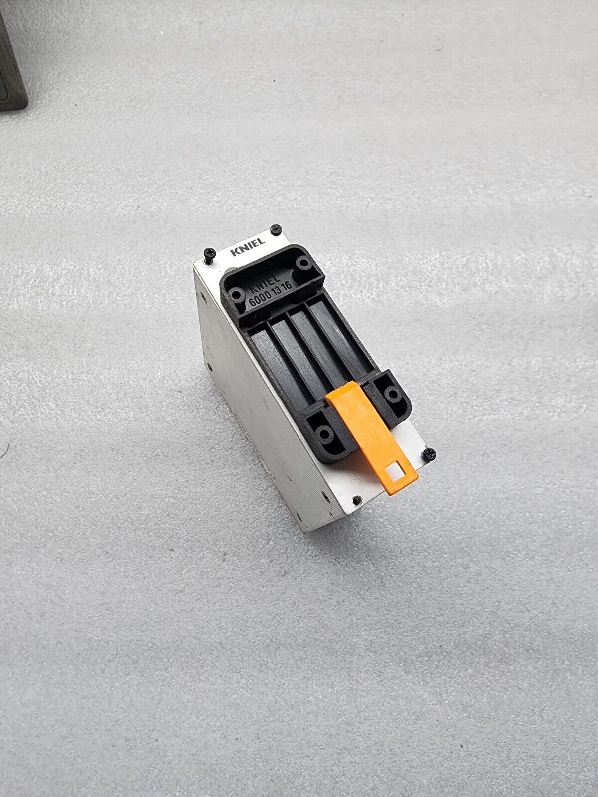 KNIEL MAAS 12.1-9 POWER SUPPLY 170-617-00.02 97-127V/194-254V