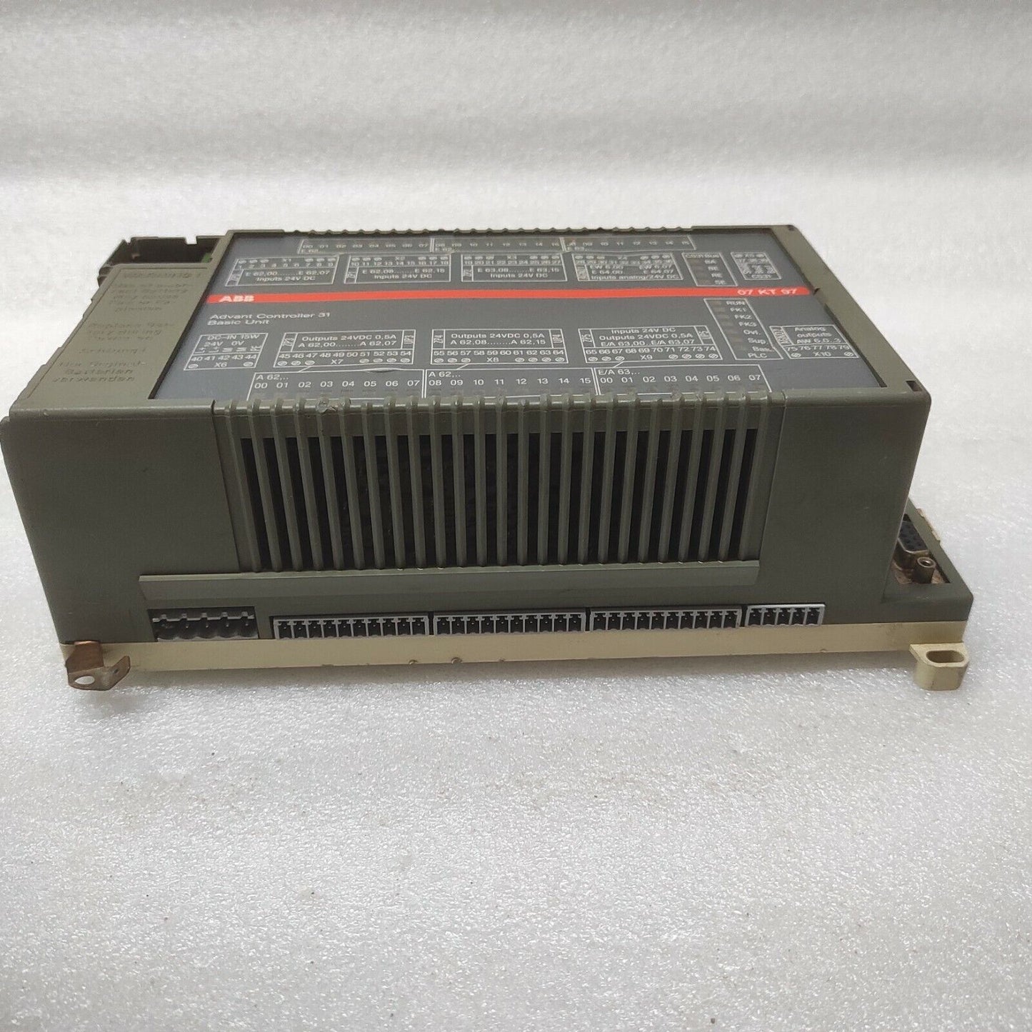 ABB 07KT97 ADVANT CONTROLLER 31 GJR5253000R0220 07KT97D