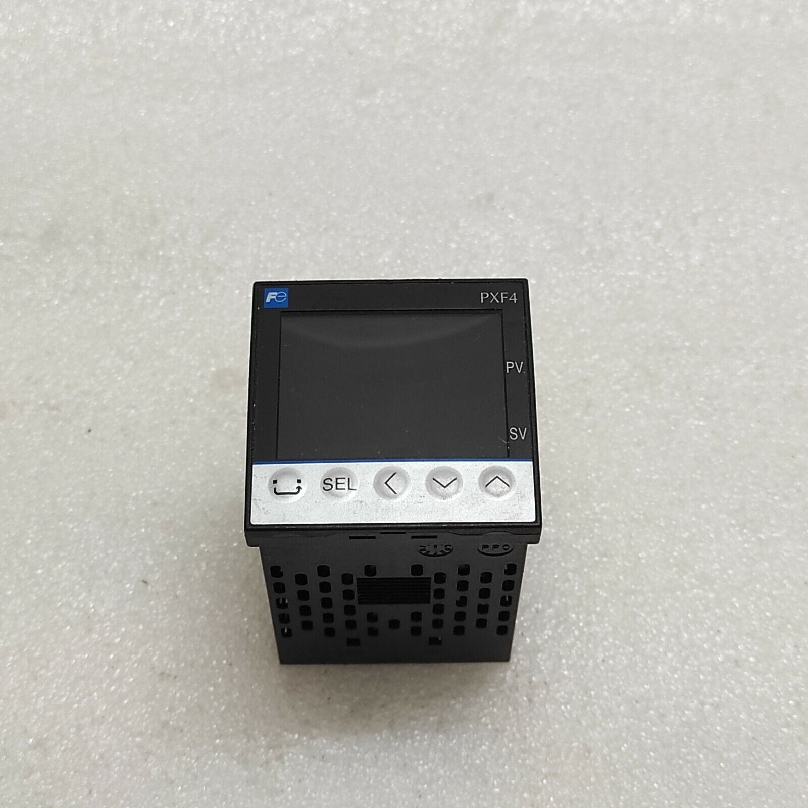 FUJI ELECTRIC PXF4 TEMPERATURE CONTROLLER PXF4ABA2-FV100-P 100-240V 48X48 MM