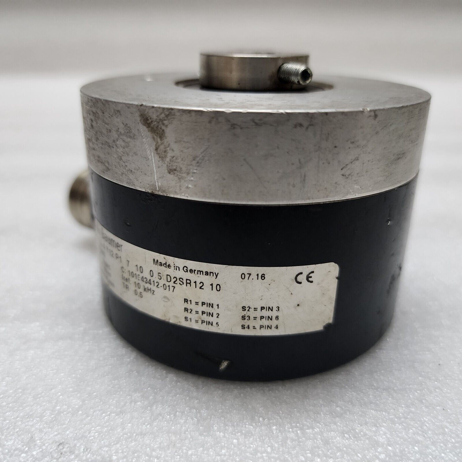 BAUMER RTD 4 A 4 Y 12 P1 7 10 0.5 D2SR12 10 ENCODER