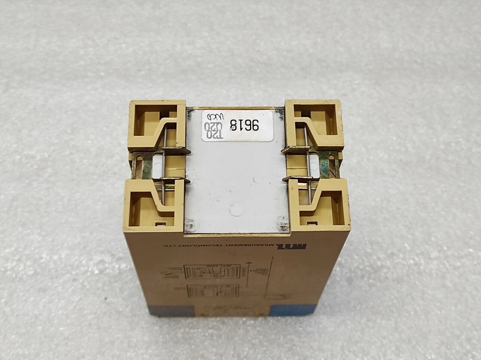 MEASUREMENT TECHNOLOGY MTL 2220 EARTH LEAKAGE DETECTOR