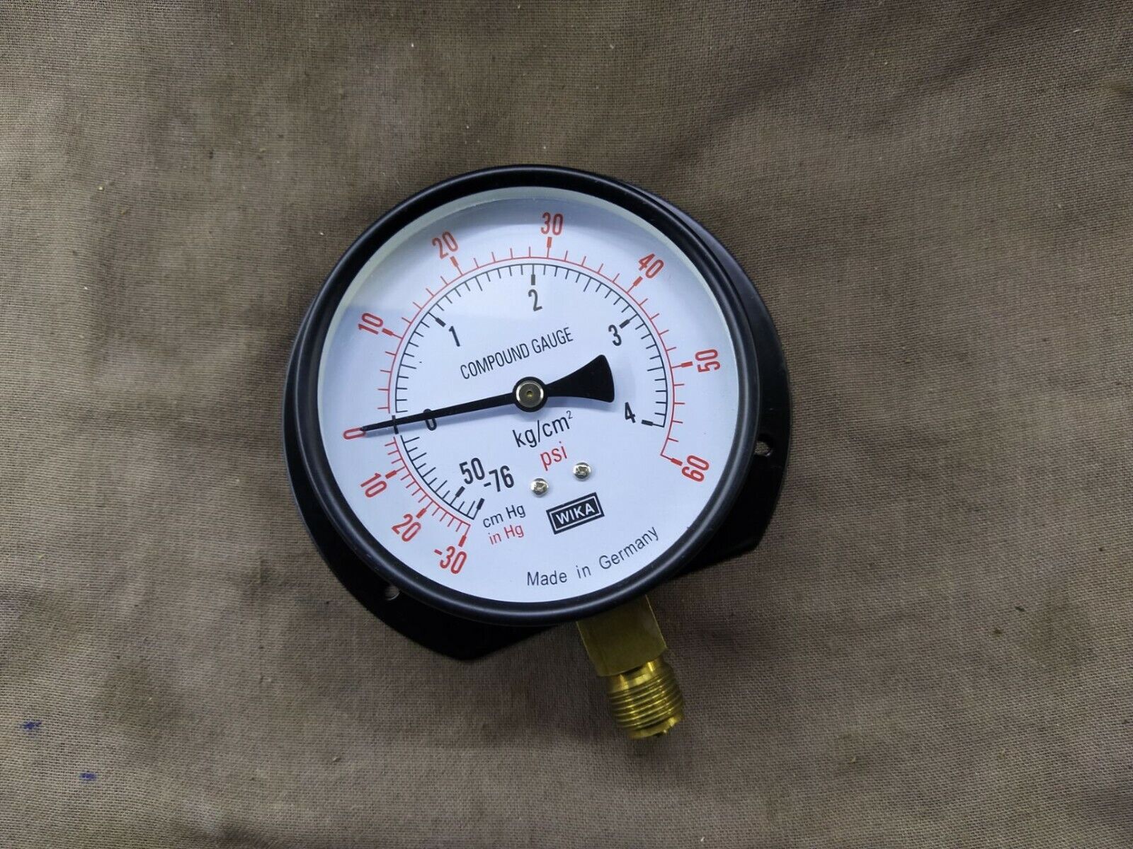 WIKA Compound Gauge 60 PSI/4 KG-CM2