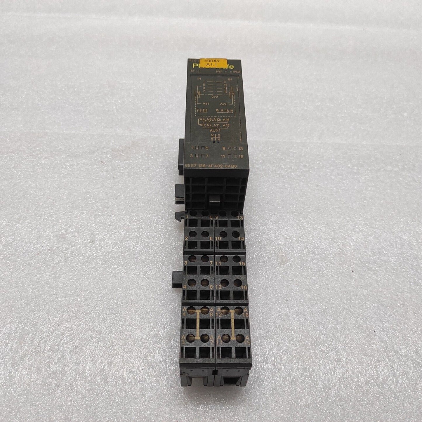 SIEMENS 6ES7 138-4FA02-0AB0 ET200S I/O MODULE 24VDC
