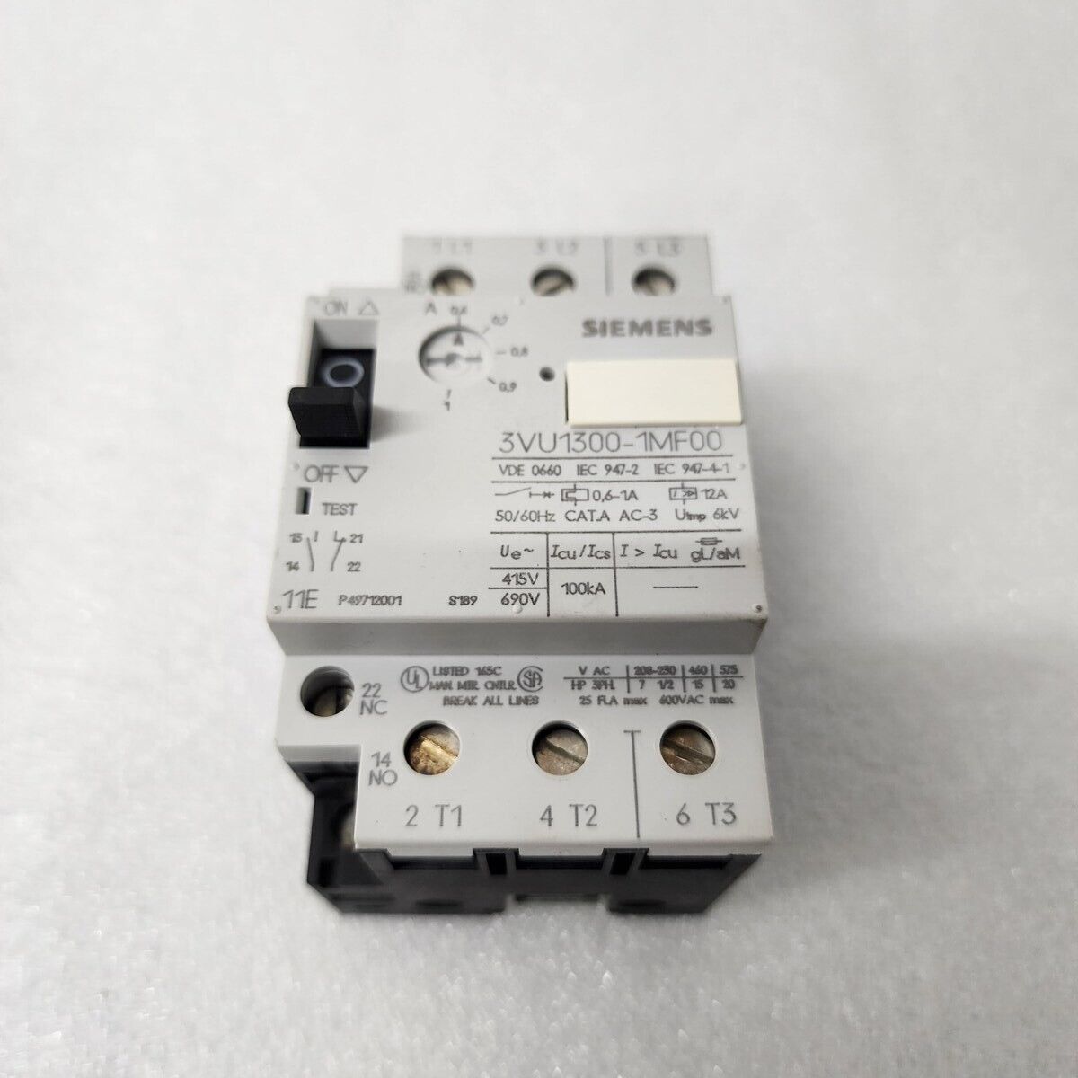 SIEMENS 3VU1300-1MF00 CIRCUIT BREAKER 0.6-1A