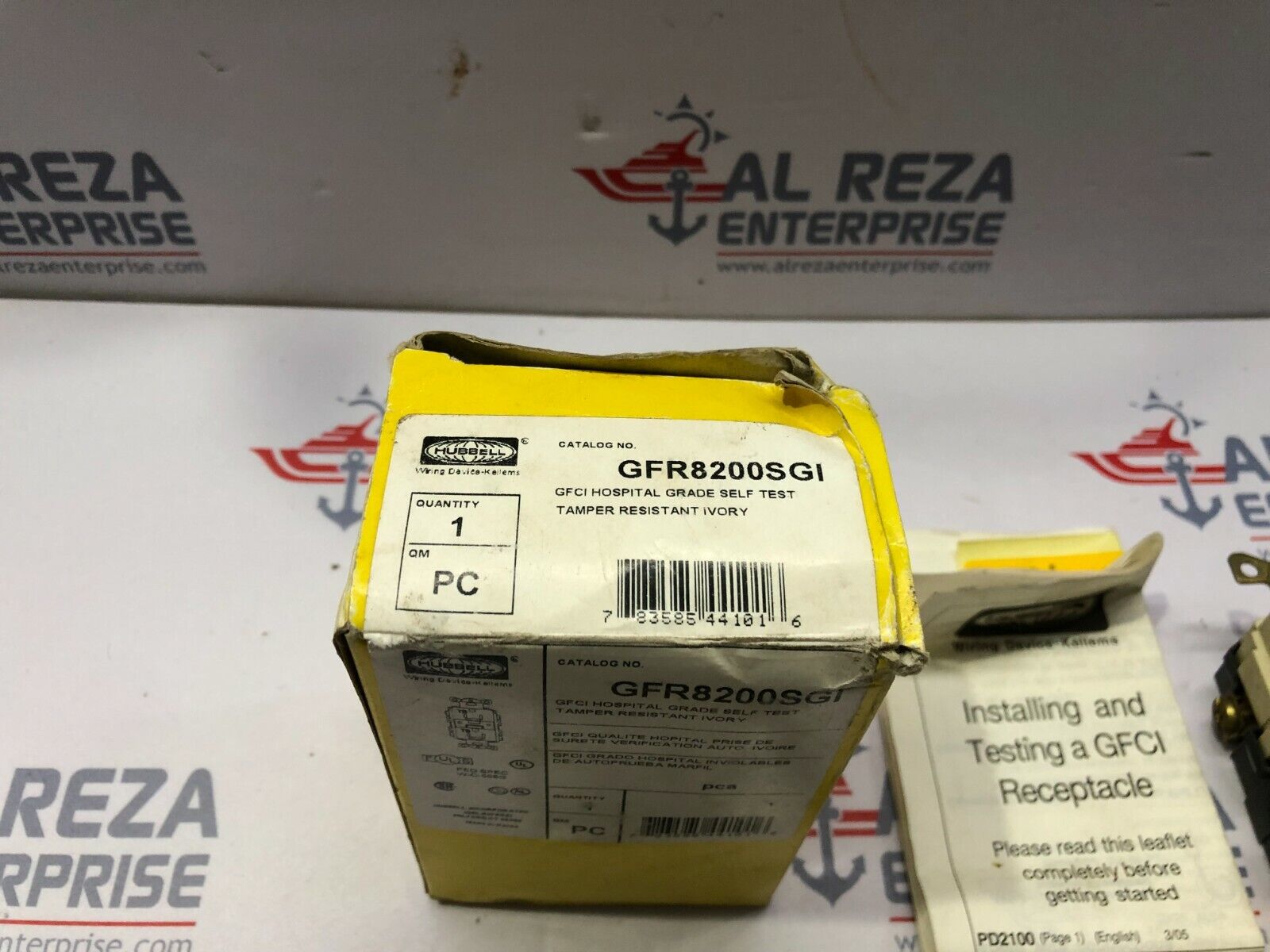 HUBBELL GFR8200SGI GFCI TEMPER RESISTANT IVORY 15A/125V