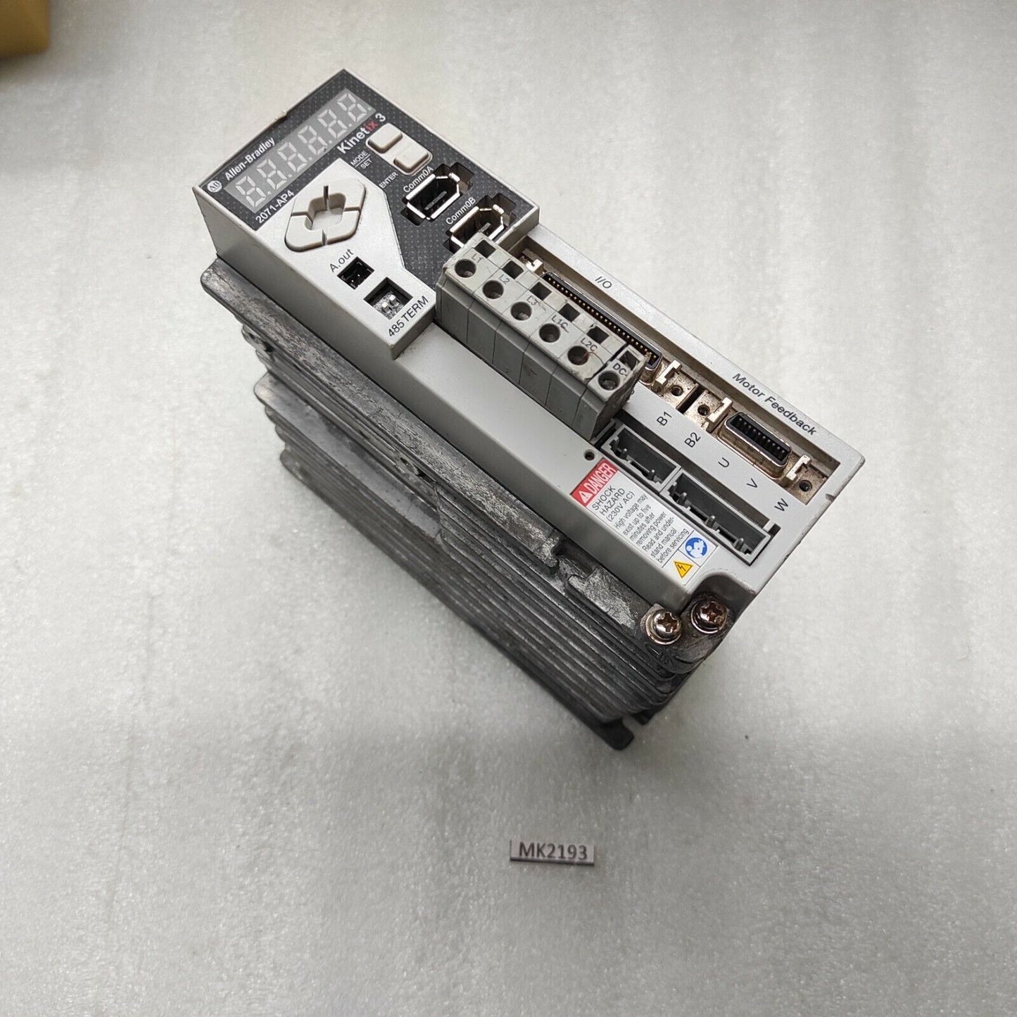 ALLEN BRADLEY 2071-AP4 SERVO DRIVE 185999