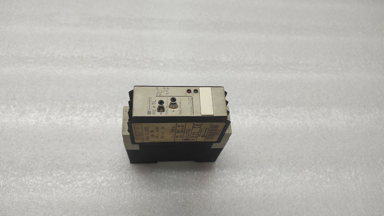 TELEMECANIQUE RE4 TL11BU TIME DELAY RELAY 09970 110-240V/24V 0.05S-300H
