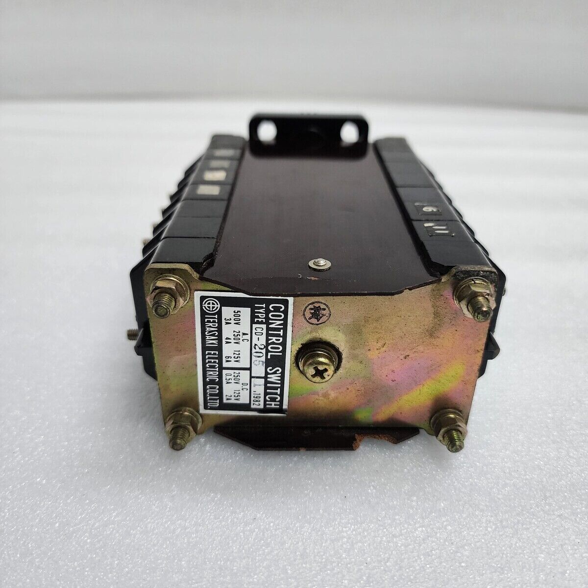 TERASAKI CD-205 CONTROL SWITCH 125-500VAC / 125-250VDC