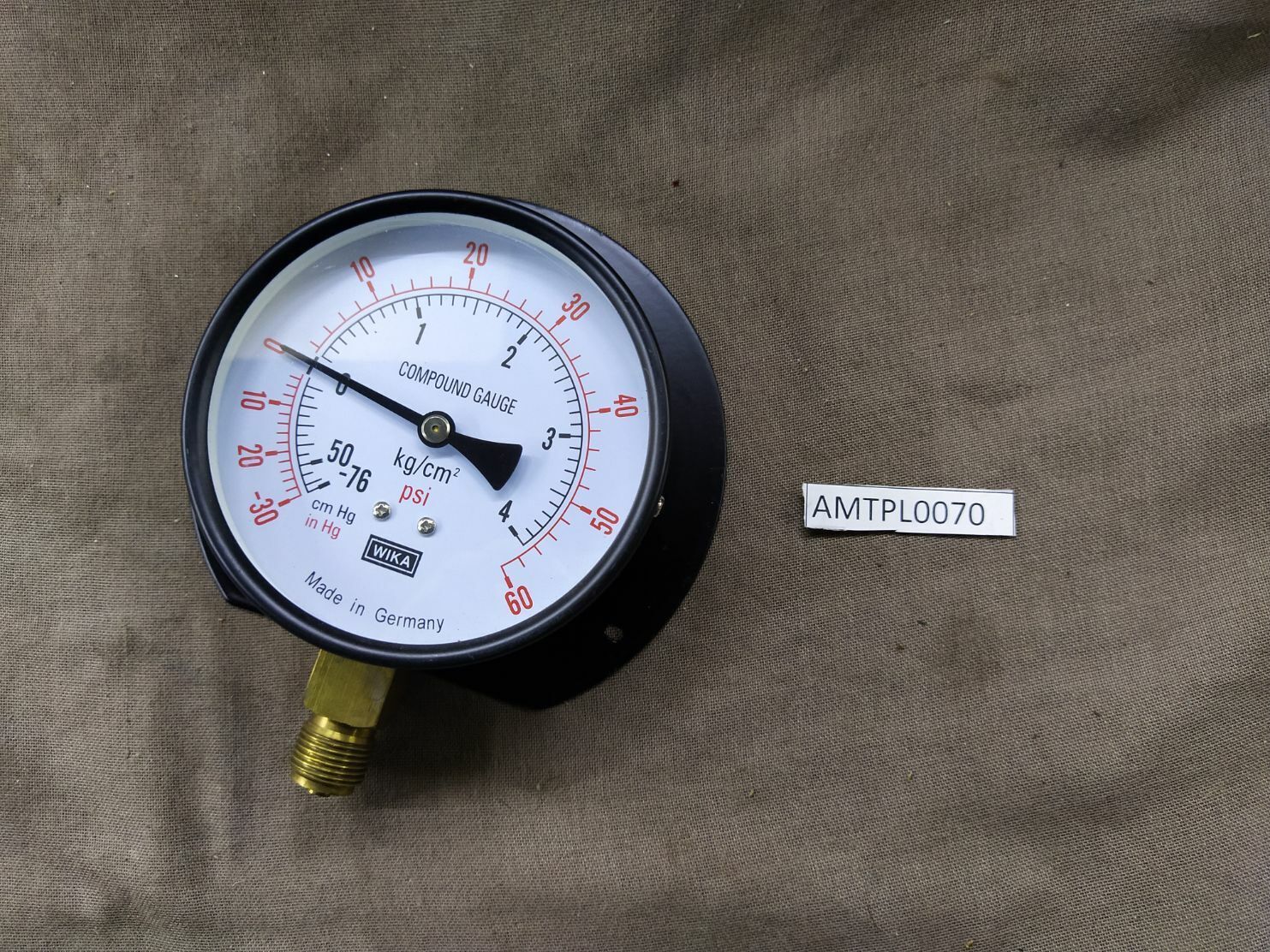 WIKA Compound Gauge 60 PSI/4 KG-CM2