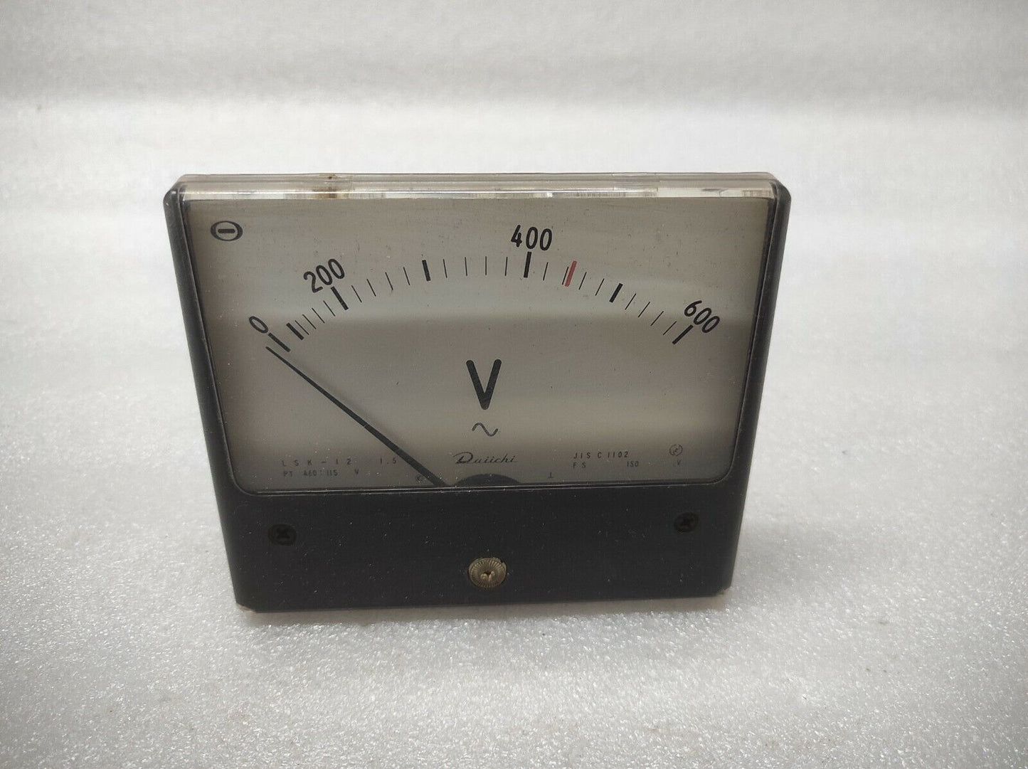 DAIICHI LSK-12 VOLTMETER PT 460/115V
