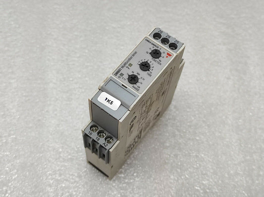 Carlo Gavazzi DMB01DM24 Multifunction Timer 24-240 VAC-DC 