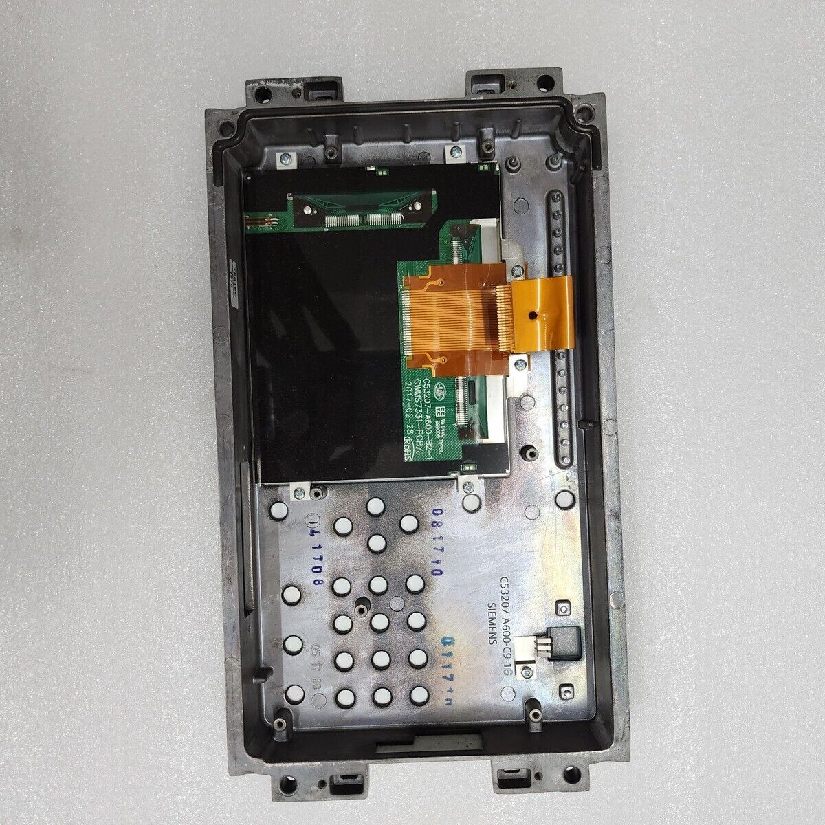 SIEMENS SIPROTEC 7SJ82 FRONT DISPLAY PANEL BROKEN