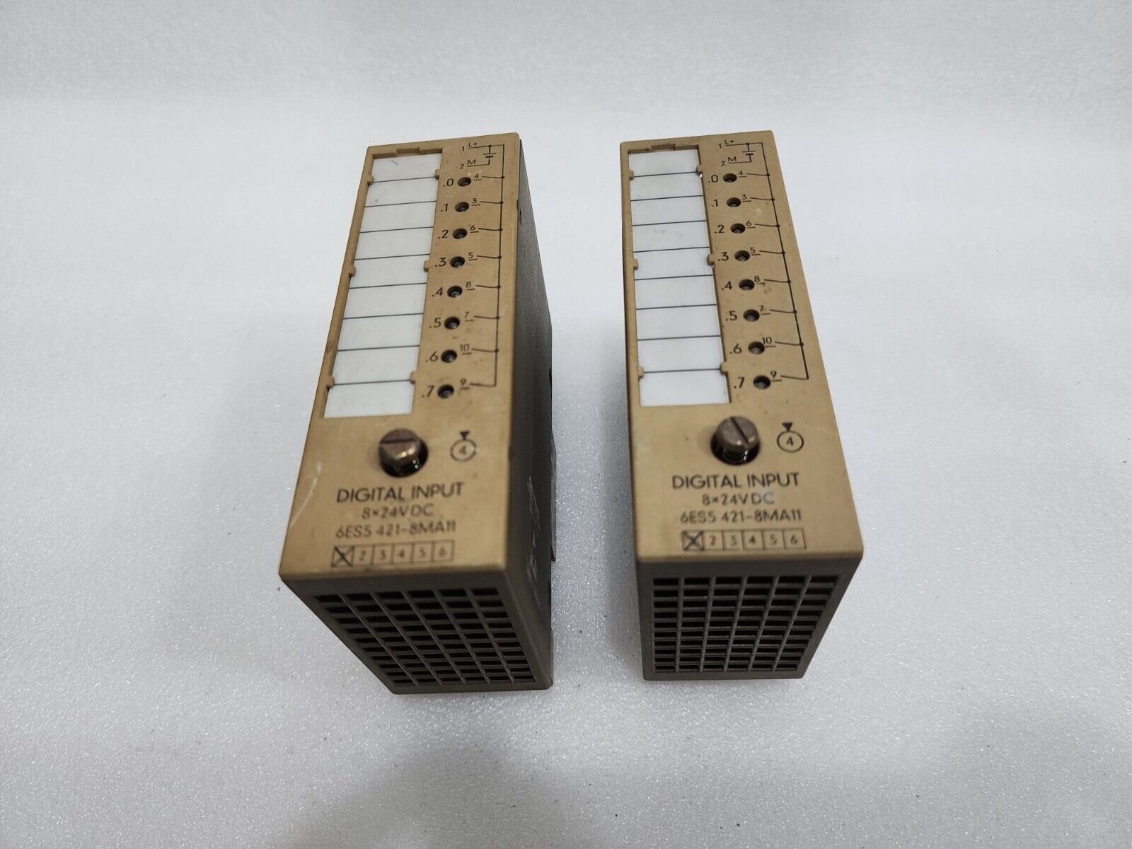 SIEMENS 6ES5 421-8MA11 DIGITAL INPUT MODULE LOT OF 2 UNIT