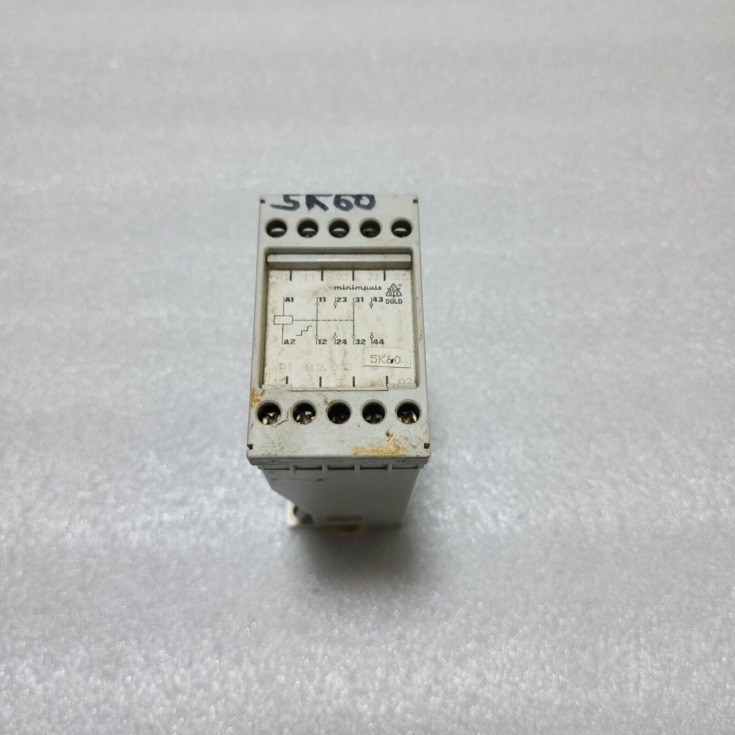 DOLD AI 810.002 VOLT RELAY