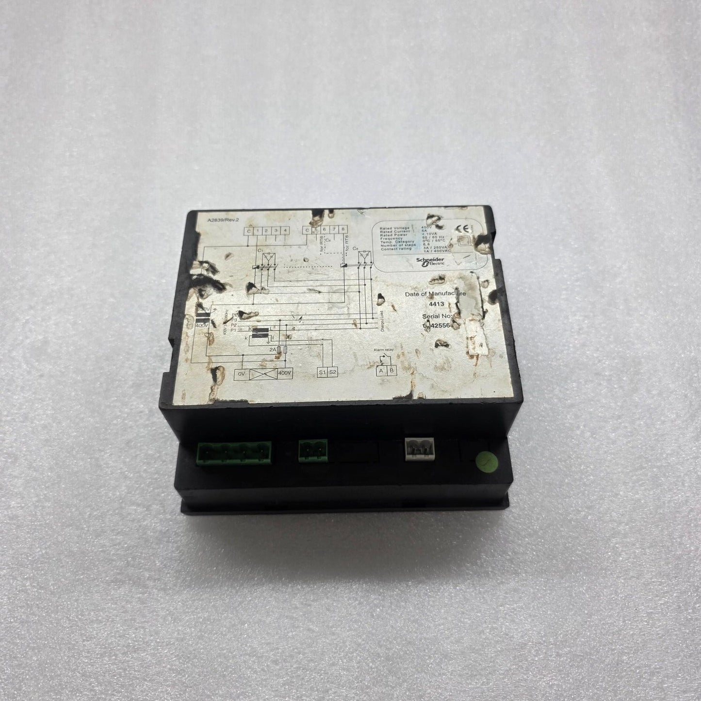 VARLOGIC RT6 POWER FACTOR CONTROLLER A2839