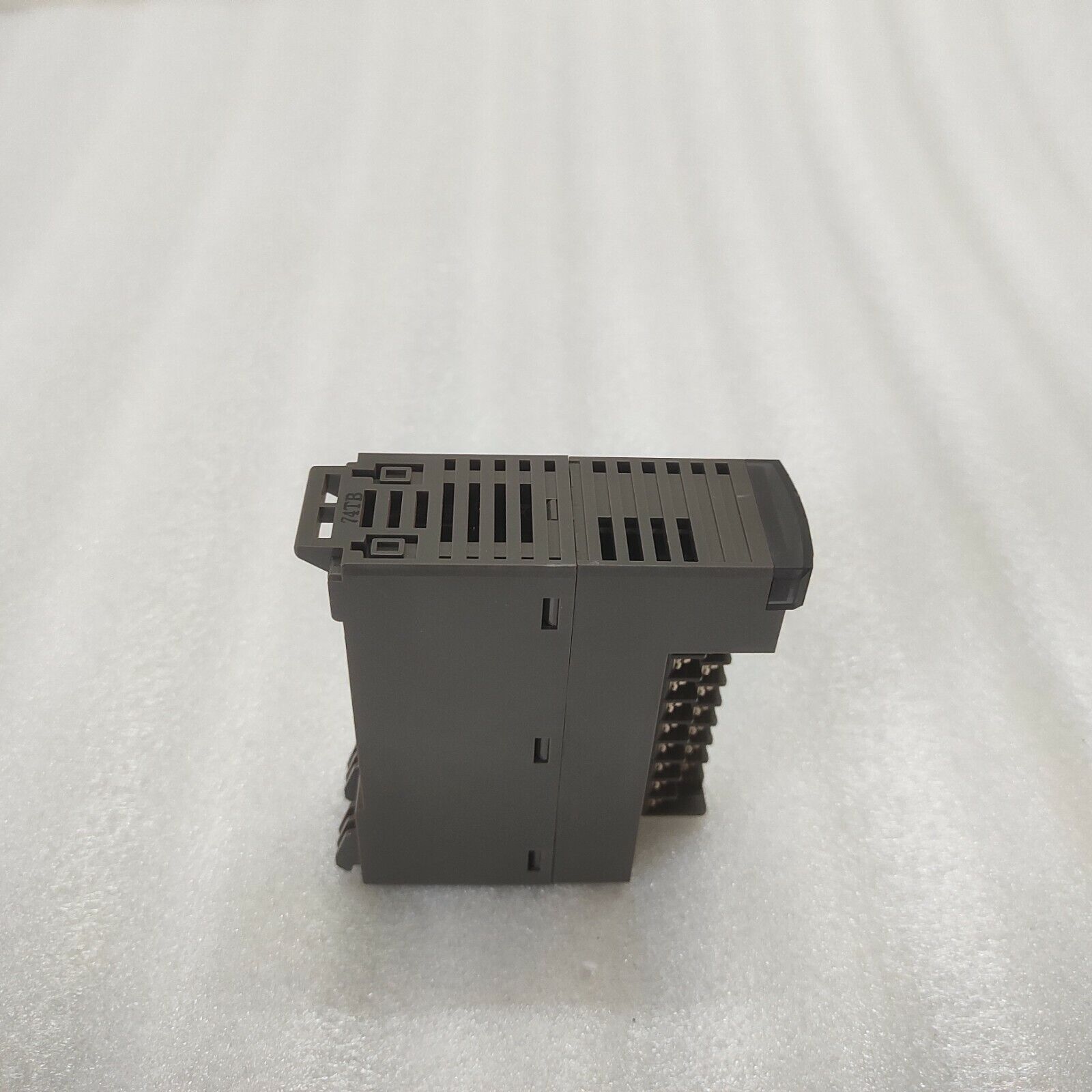 FUJI ELECTRIC NP1X1606-W DIGITAL INPUT MODULE NP1X1606W