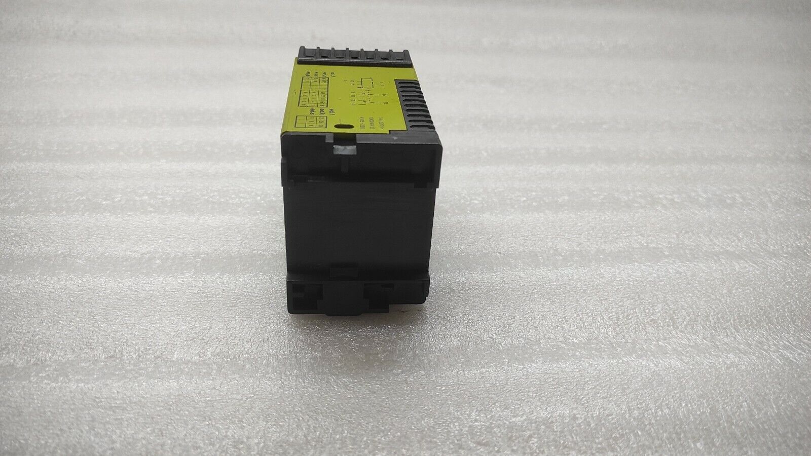 TELE OVE ED.K TIMER RELAY 0-10 SEC 220V