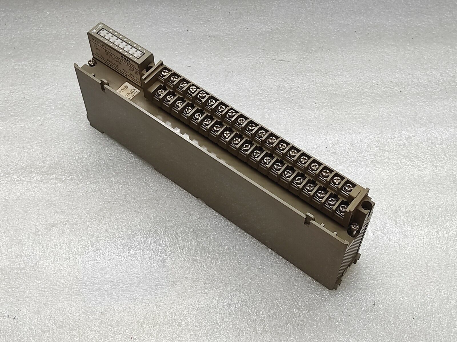 FUJI ELECTRIC FTU 263B-NK DIGITAL OUTPUT MODULE 