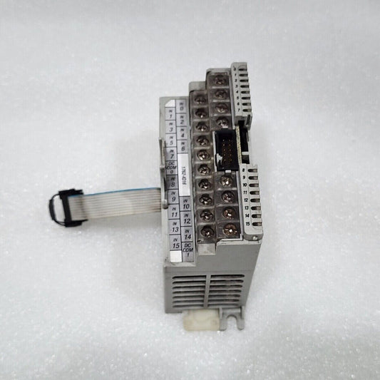 ALLEN BRADLEY CAT 1762-IQ16 DC INPUT MODULE