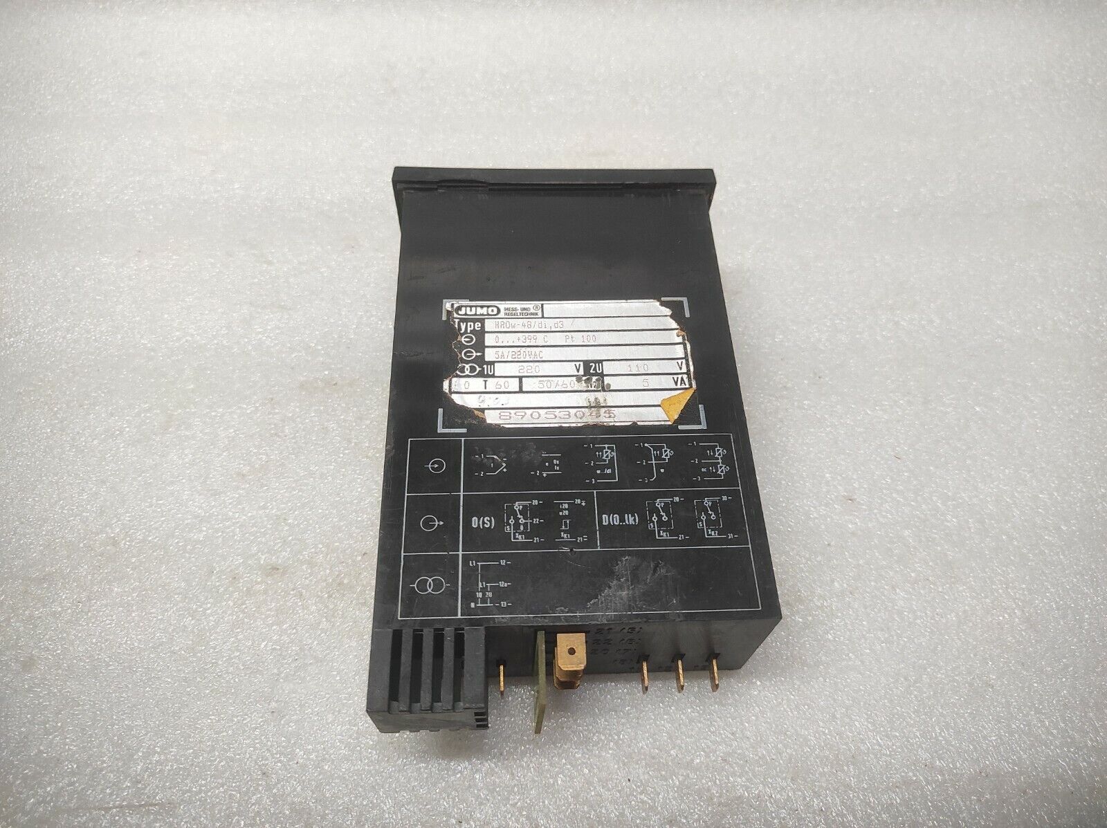 JUMO TRON HROW-48/DI-D3 TEMPERATURE CONTROLLER 220VAC PT100 0-399'C