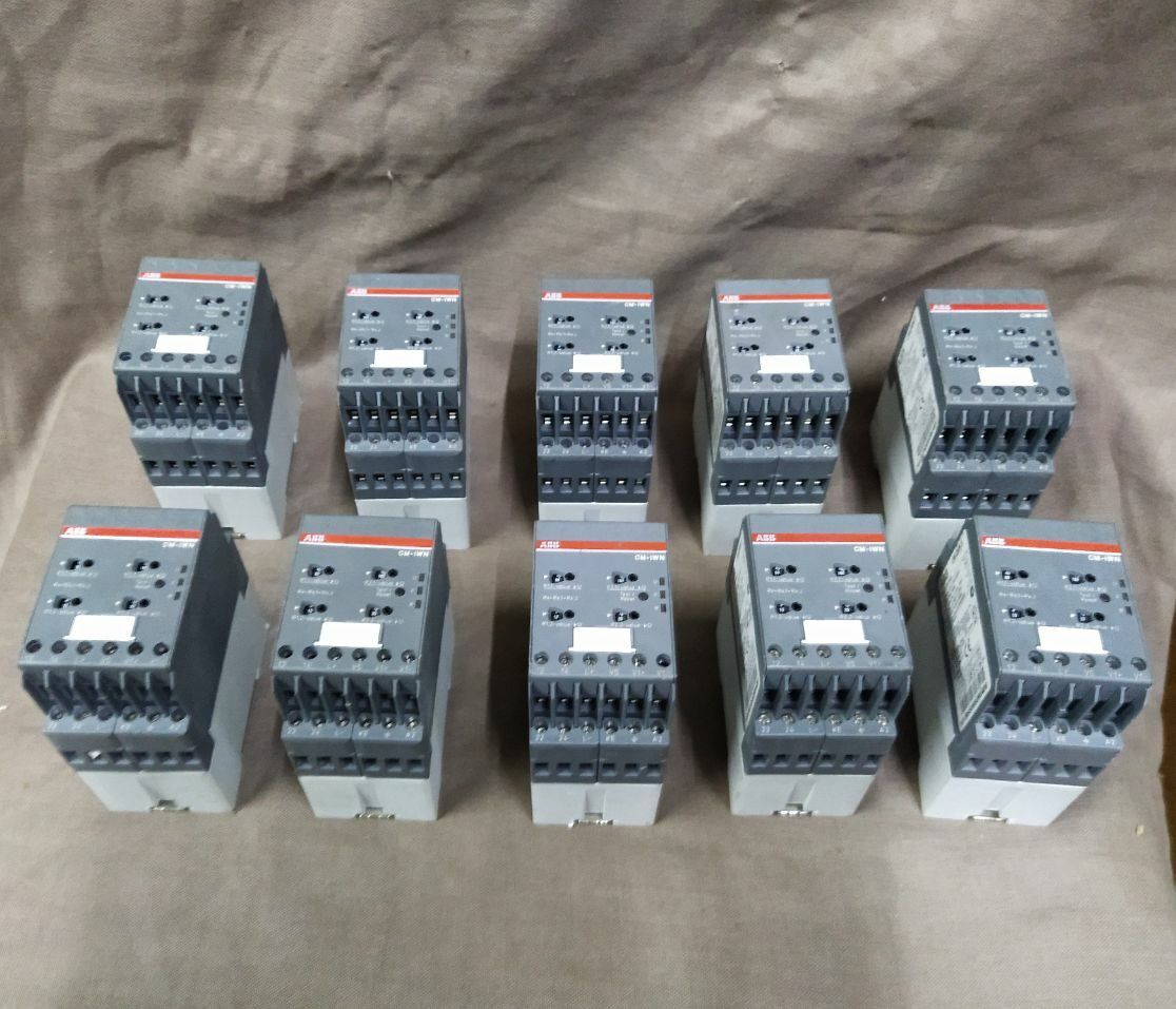 ABB CM-IWN.5 Multifunction Insulation Monitoring Relay 1SVR650660R0400