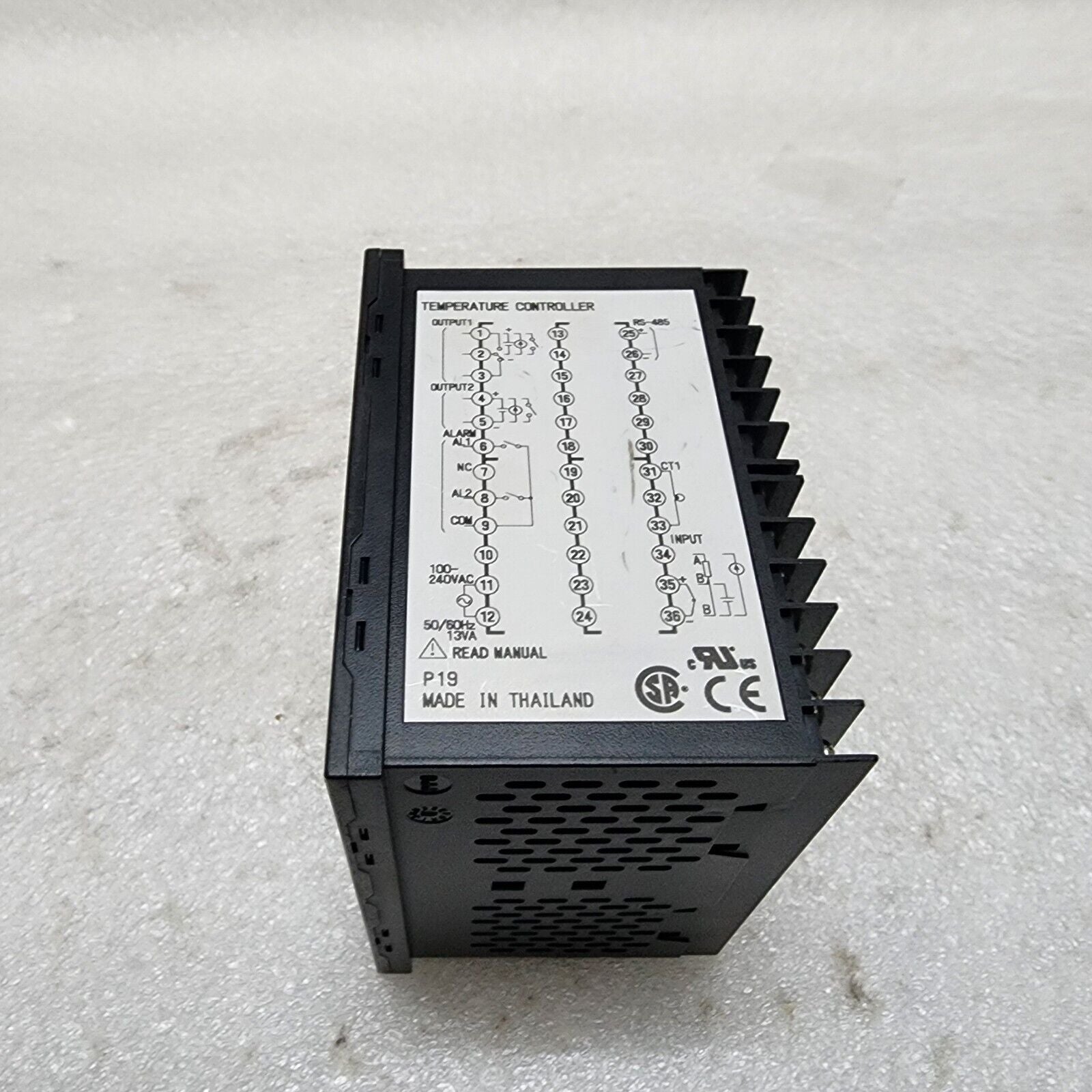 FUJI ELECTRIC PXF9ACY2-FVM00-P TEMPERATURE CONTROLLER 100-240VAC