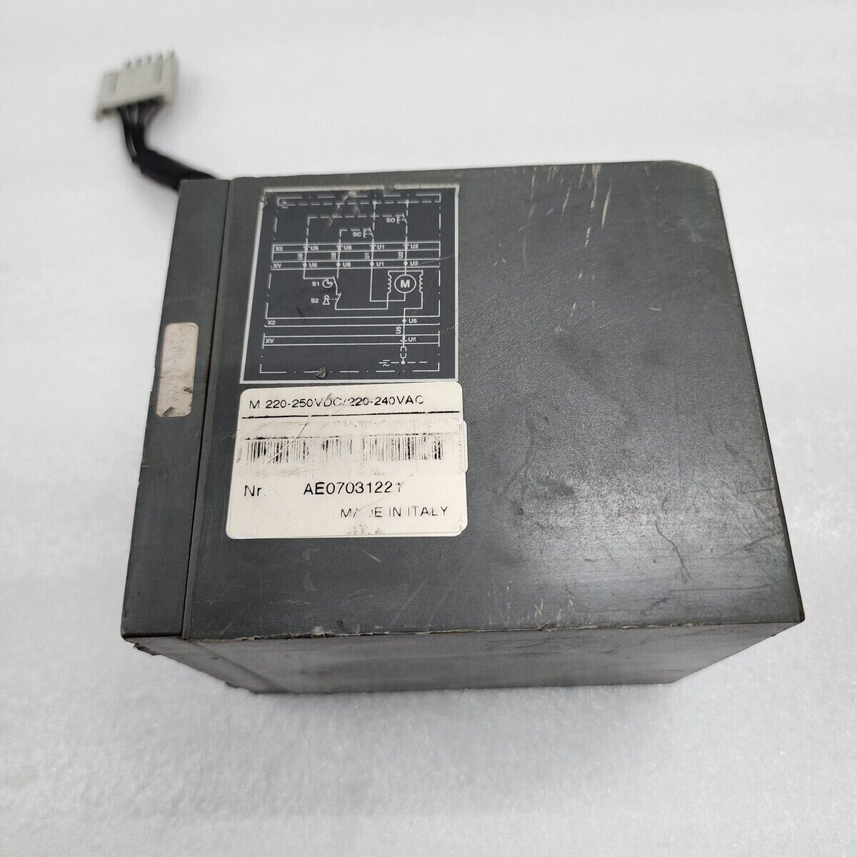 ABB SACE S3 M5-2 MOTOR OPERATOR 250A 220-250VDC/220-240VAC AE07031221